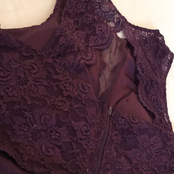 NWT City Triangles Purple Lace Crop Top - Size 15 - Picture 10 of 14